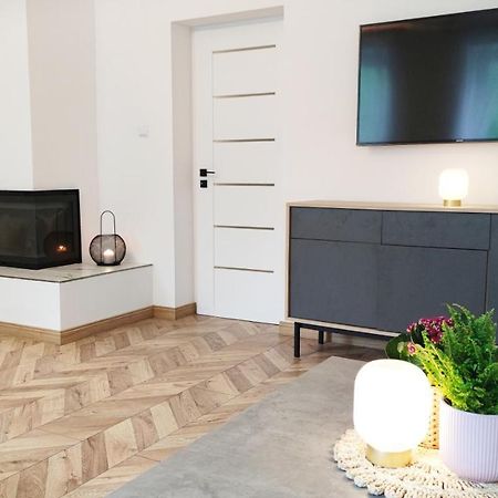 B&D Apartament Chelmiec Apartman Wałbrzych Kültér fotó