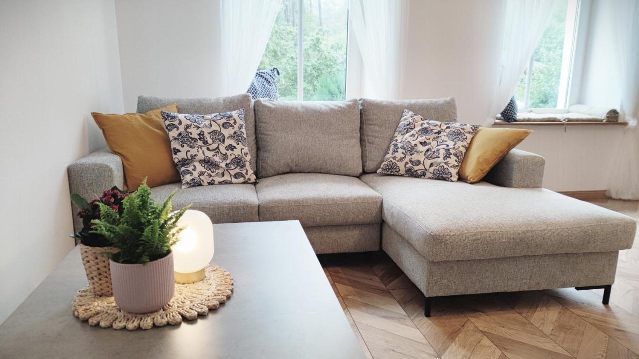 B&D Apartament Chelmiec Apartman Wałbrzych Kültér fotó