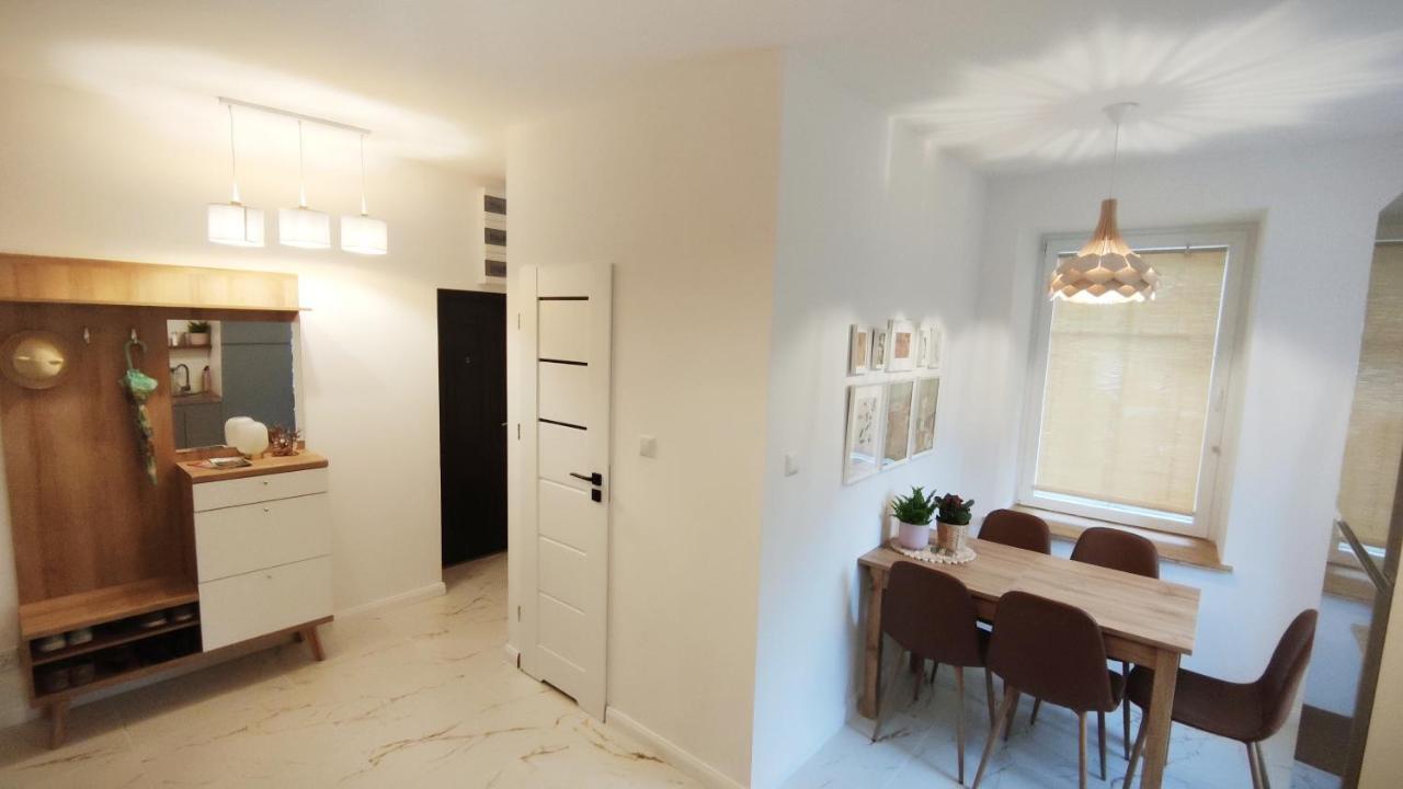 B&D Apartament Chelmiec Apartman Wałbrzych Kültér fotó